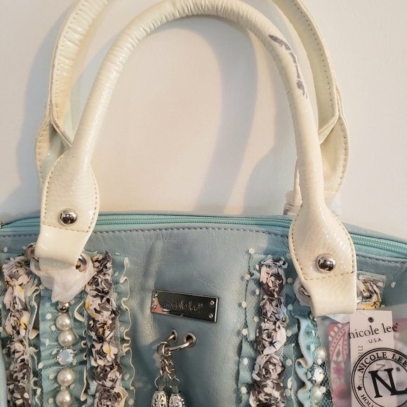 Nicole Lee Tote - Picture 3 of 4